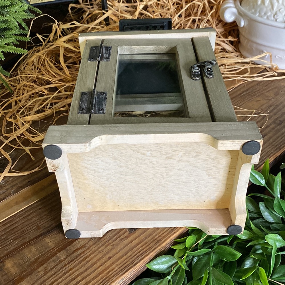 Williams Sonoma Wood and Metal Small Weathered Rustic Lantern - Picture 11 of 16